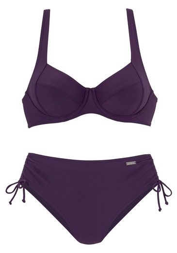 LASCANA Bügel-Bikini mit seitlich geraffter Bikinihose mehr Kostenlose Rückgabe