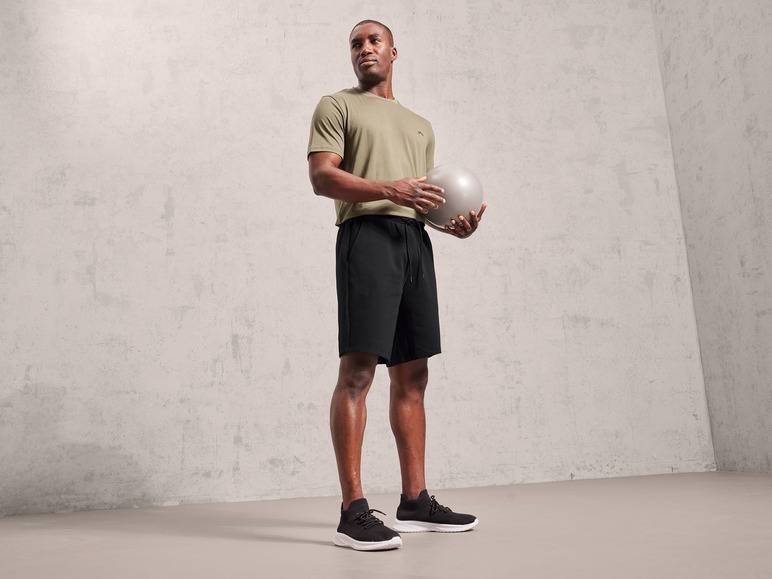 CRIVIT Herren Sweatshorts Double Knit, mit HeiQ Mint Technologie Hotsell