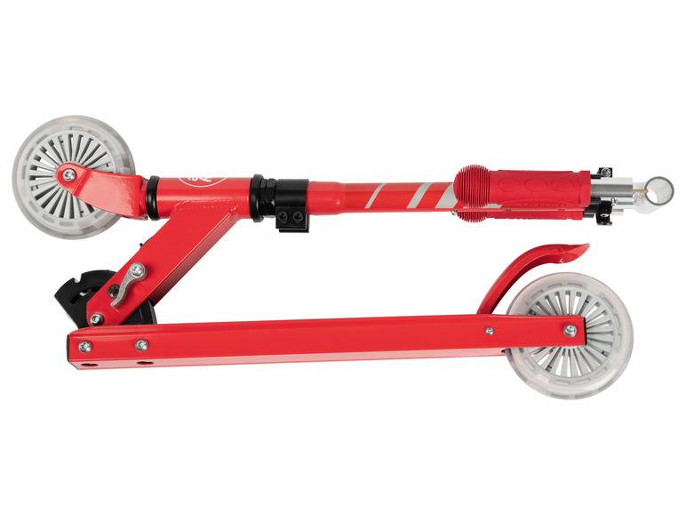 Playtive Scooter / Tri-Scooter, mit LED-Rollen Schlussverkauf