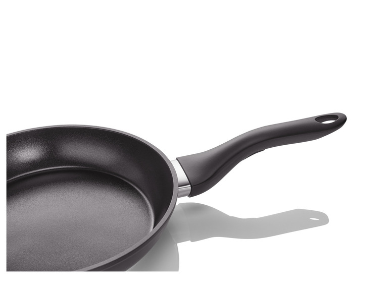 ERNESTO® Pfanne, 24 cm, aus Aluminium Neueste Mode