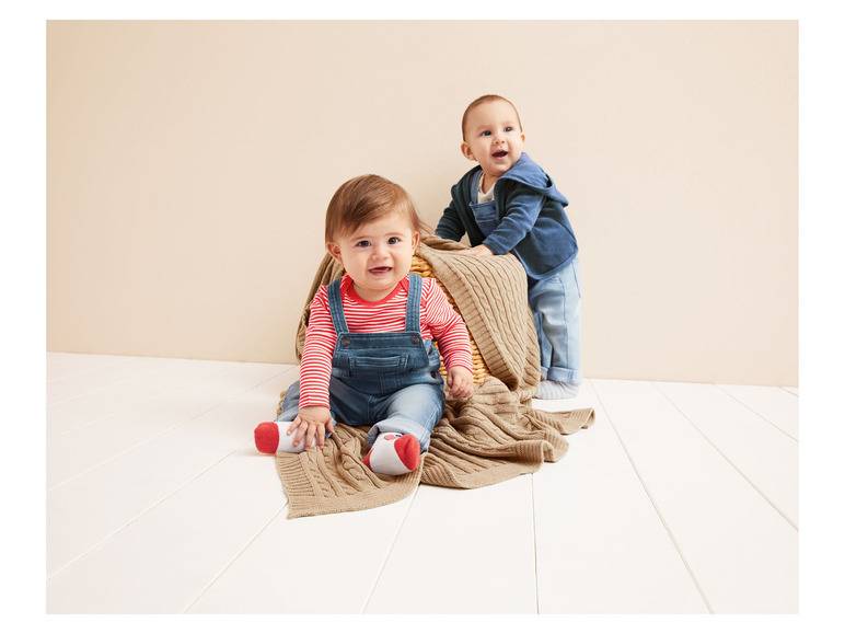 lupilu® Baby Latzhose Sweatdenim, mit Bio-Baumwolle Angebote