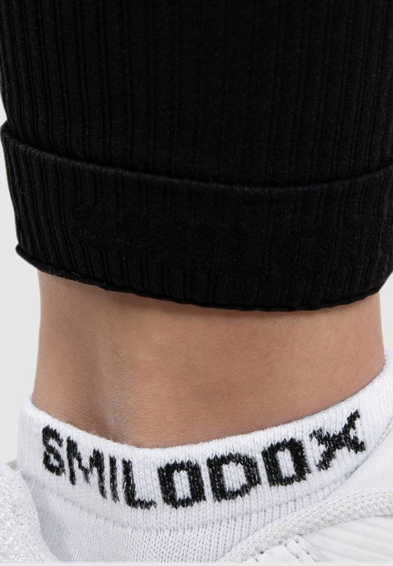 Smilodox Smilodox KOMPRESSION AMAZE - Leggings - schwarz Exklusivangebot