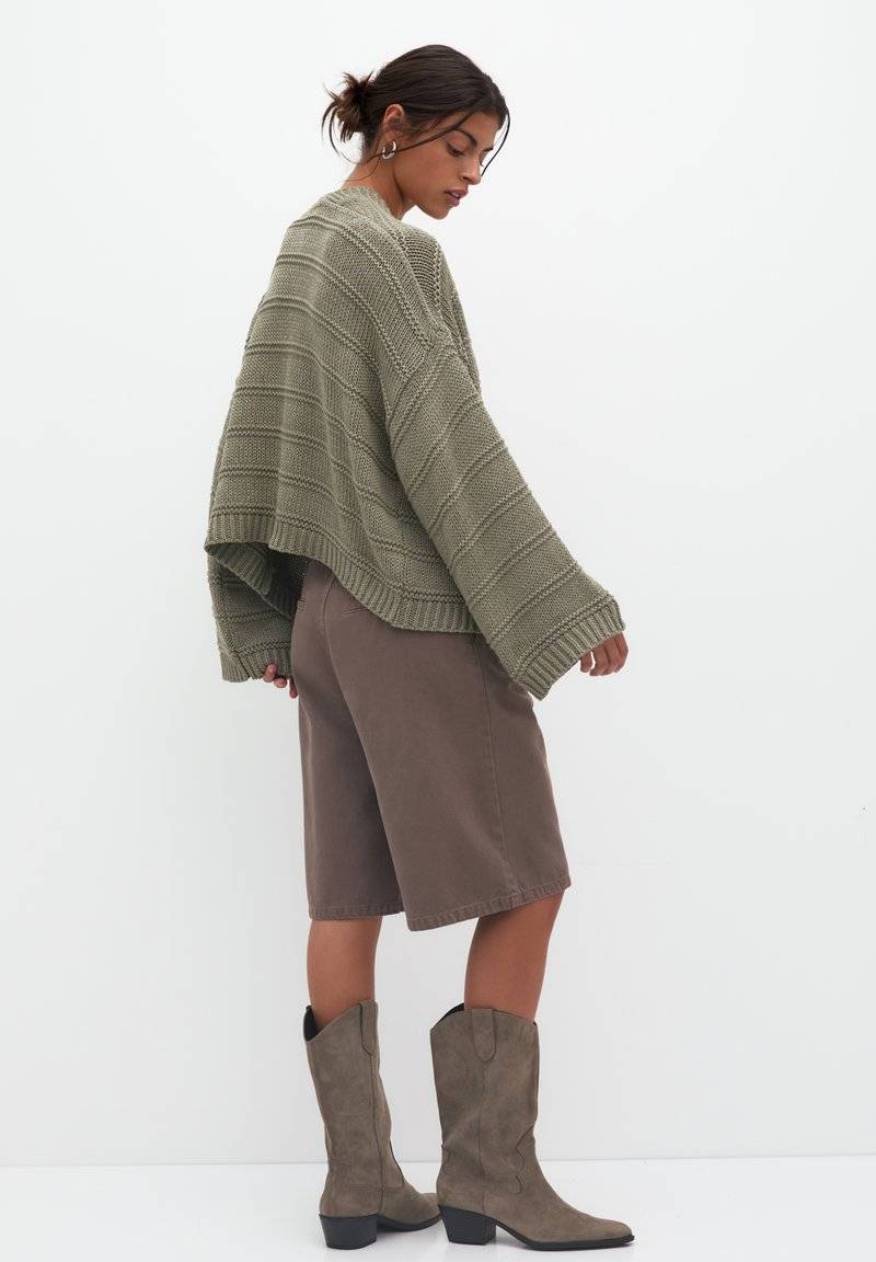 PULL&BEAR PULL&BEAR Cardigan - khaki Nur für heute
