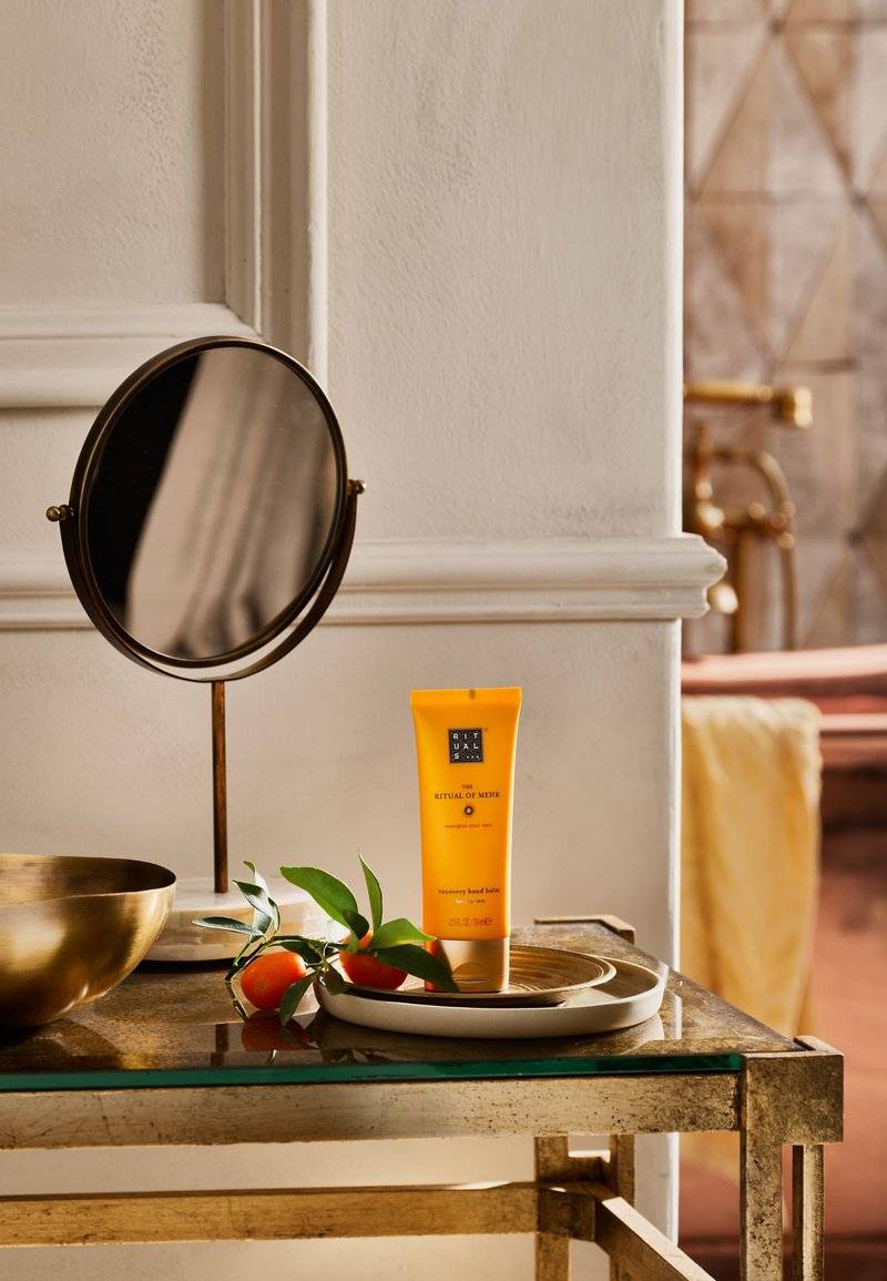 Rituals Rituals RECOVERY HAND BALM THE RITUAL OF MEHR - CITRUS / WOODY - SWEET ORANGE & CEDARWOOD - Hand cream Flash Sale