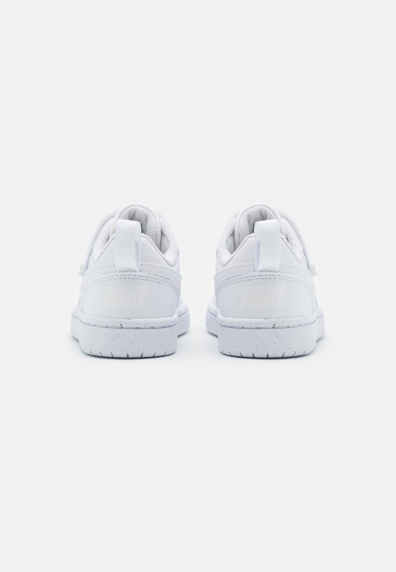 Nike Sportswear Nike Sportswear COURT BOROUGH RECRAFT UNISEX - Trainers - white Begrenzt auf 3 Tage