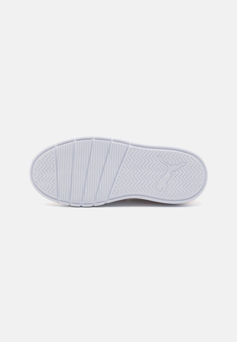 Puma Puma COURTFLEX UNISEX - Neutral running shoes Fabrikverkauf