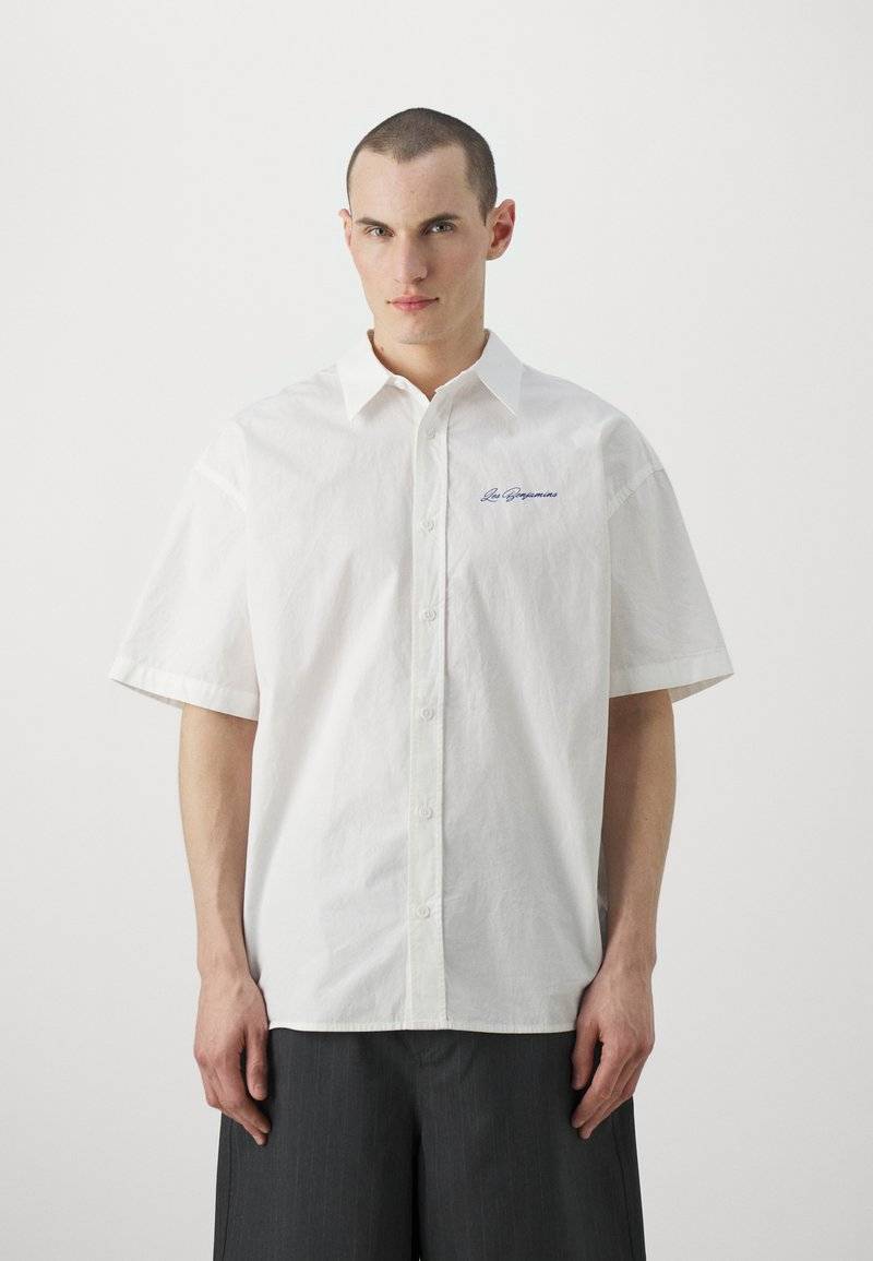 Les Benjamins Les Benjamins SHORT SLEEVE UNISEX - Button-down blouse - white Valentinstagsangebot