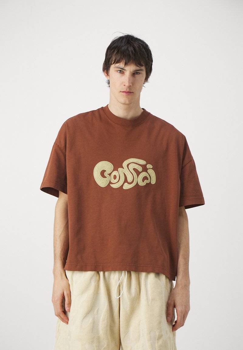 Bonsai Bonsai OVERSIZE TEE EMBRODERY GRAPHIC UNISEX - Print T-shirt - glazed ginger Top Angebot