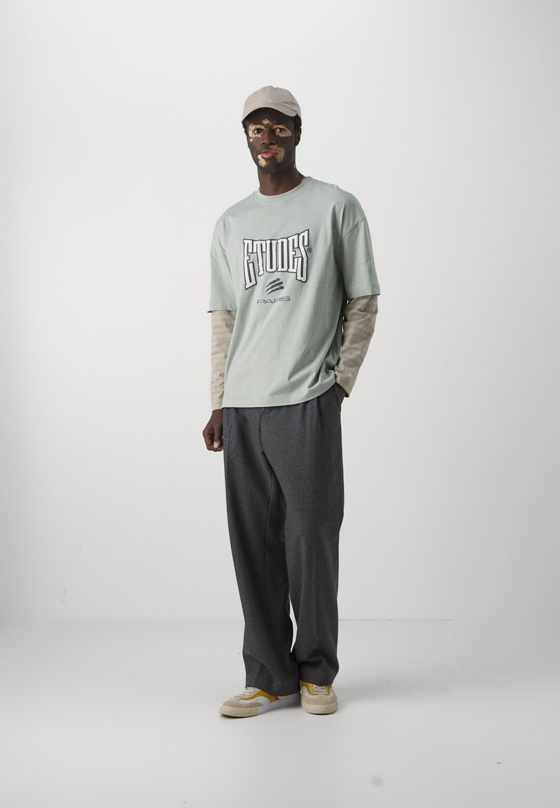 Études Études GOUDRON BOXING PIGEON UNISEX - Long sleeved top - grey Exklusive Angebote