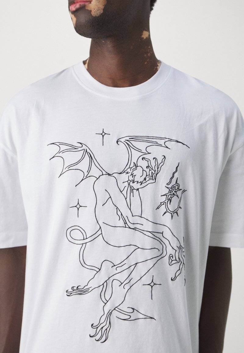 Études Études SPIRIT GUARDIAN UNISEX - Print T-shirt - white Große Rabatte