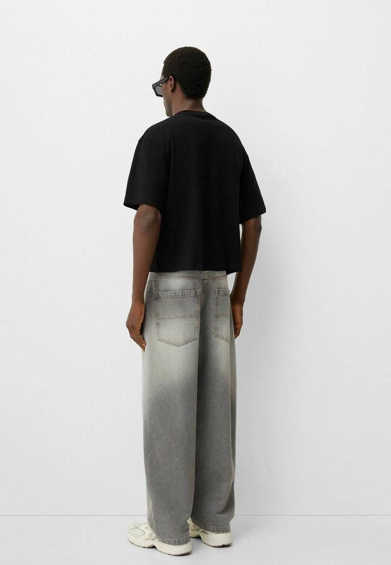 Bershka Bershka Relaxed fit jeans - light grey JETZT KAUFEN