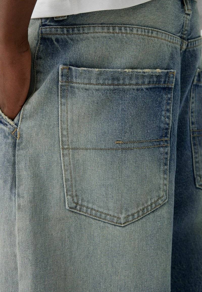 Bershka Bershka Relaxed fit jeans - blue grey Super Rabatt