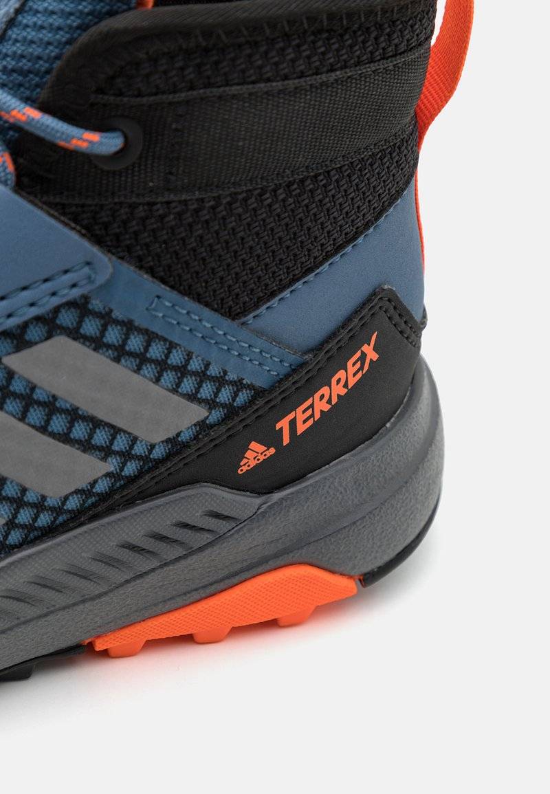 Adidas Terrex Adidas Terrex TERREX TRAILMAKER MID RAIN.RDY HIKING - Hiking shoes Outlet