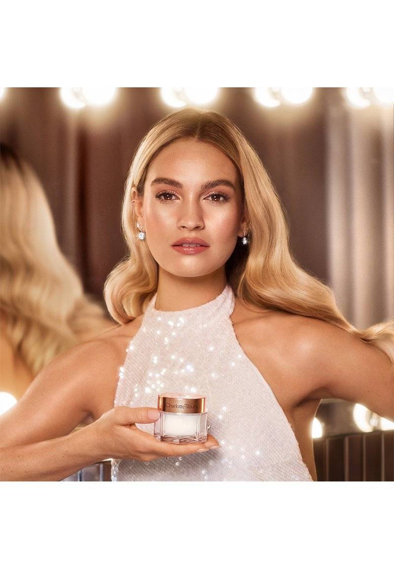Charlotte Tilbury Charlotte Tilbury TRAVEL SIZED CHARLOTTE'S MAGIC CREAM - MOISTURISER - Face cream Exklusive Angebote