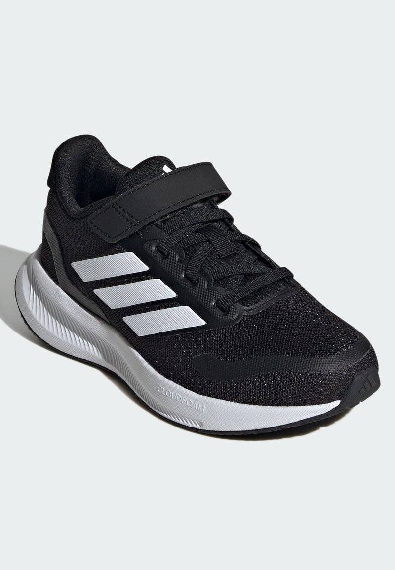 adidas Performance adidas Performance RUNFALCON 5 UNISEX - Neutral running shoes - core black cloud white cloud white Kauf eins, bekomm eins gratis