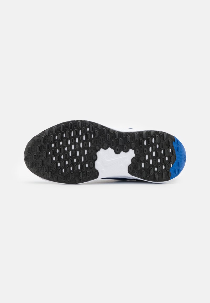 Nike Performance Nike Performance REVOLUTION 7 UNISEX - Competition running shoes Tägliche Deals