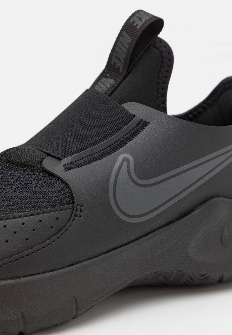 Nike Performance Nike Performance FLEX 3 - Competition running shoes JETZT KAUFEN