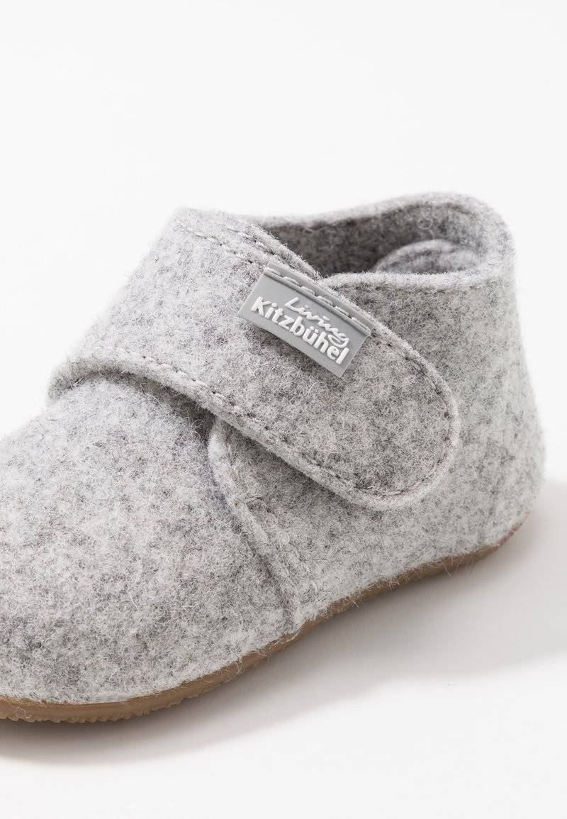 Living Kitzbühel Living Kitzbühel BABYKLETT UNIFARBEN - Slippers - nebel Letzte 2 Tage