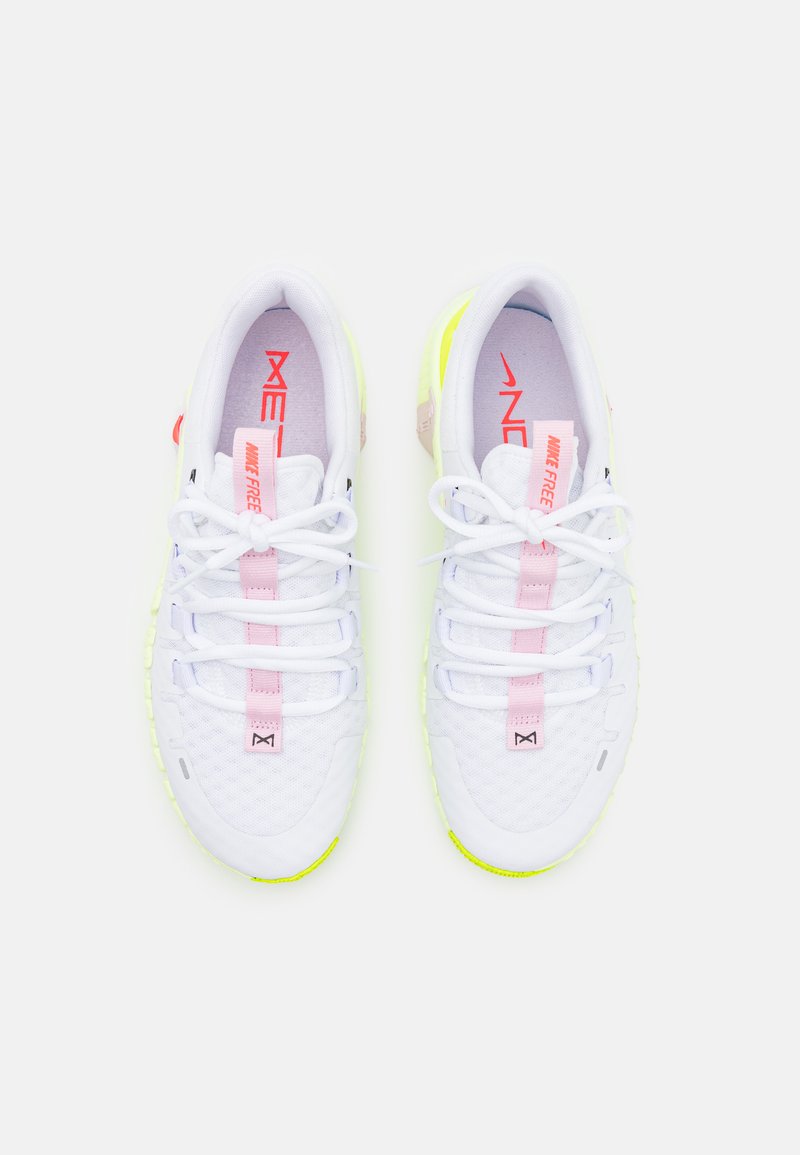 Nike Performance Nike Performance FREE METCON 5 - Training shoe Vierteljährliche Förderung
