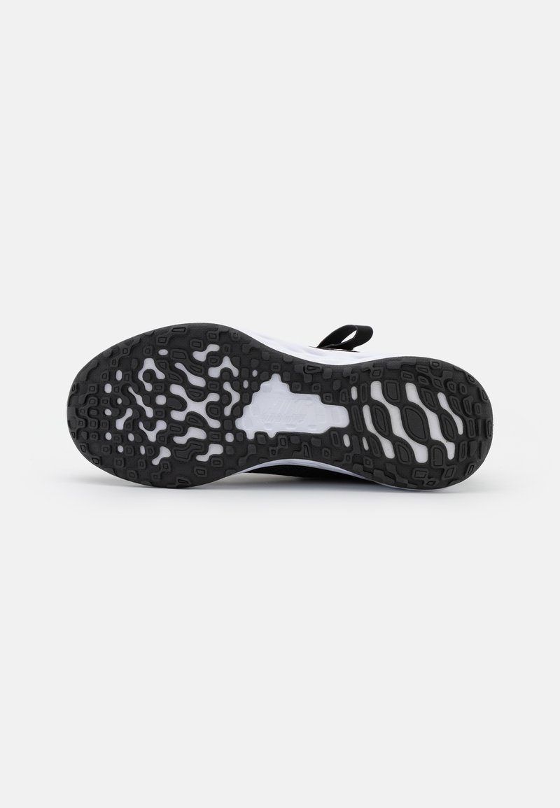 Nike Performance Nike Performance NIKE REVOLUTION 6 FLYEASE (PS - Neutral running shoes Bis zu 55% Rabatt
