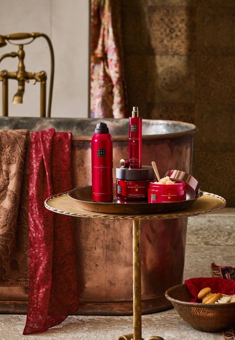 Rituals Rituals HAIR & BODY MIST THE RITUAL OF AYURVEDA - SWEET & NUTTY - SWEET ALMOND & INDIAN ROSE - Body spray 50% Rabatt für begrenzte Zeit