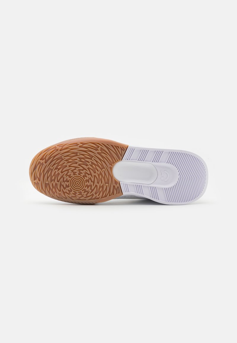 Nike Performance Nike Performance KIDS CROSSCOURT UNISEX - Competition running shoes Große Rabatte