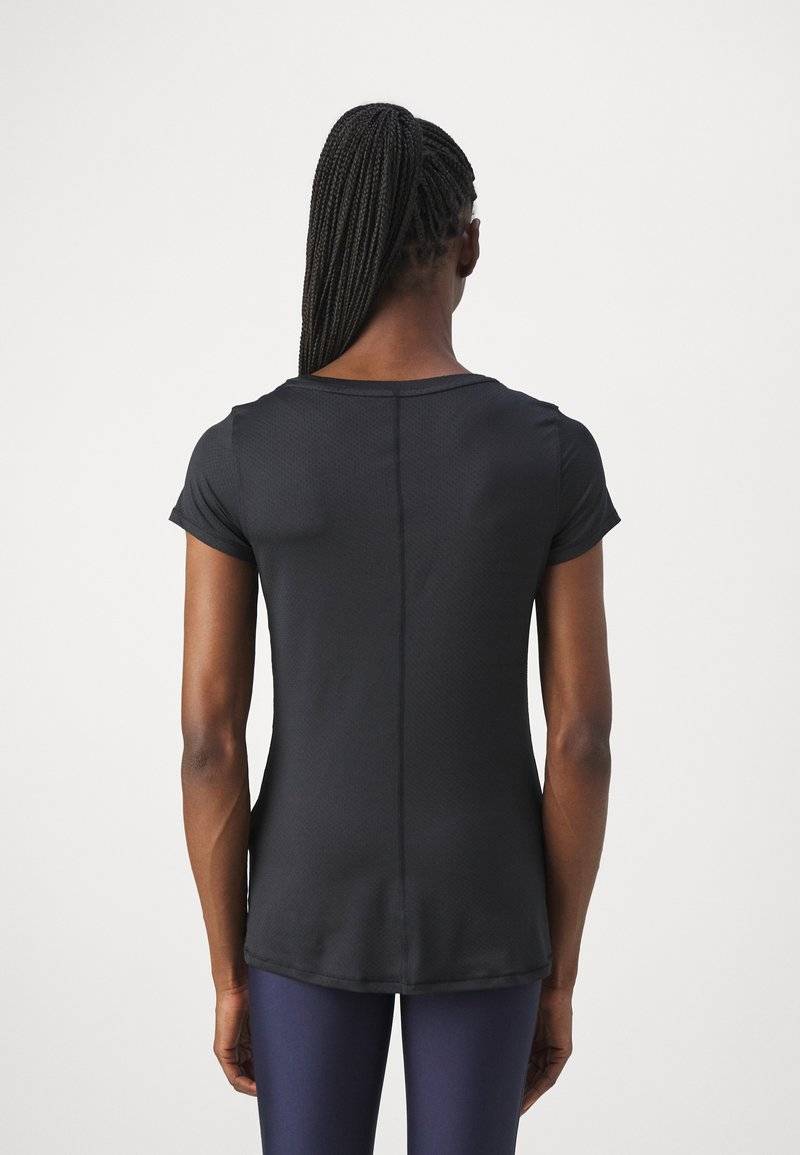Under Armour Under Armour TECH - Basic T-shirt Räumungsverkauf