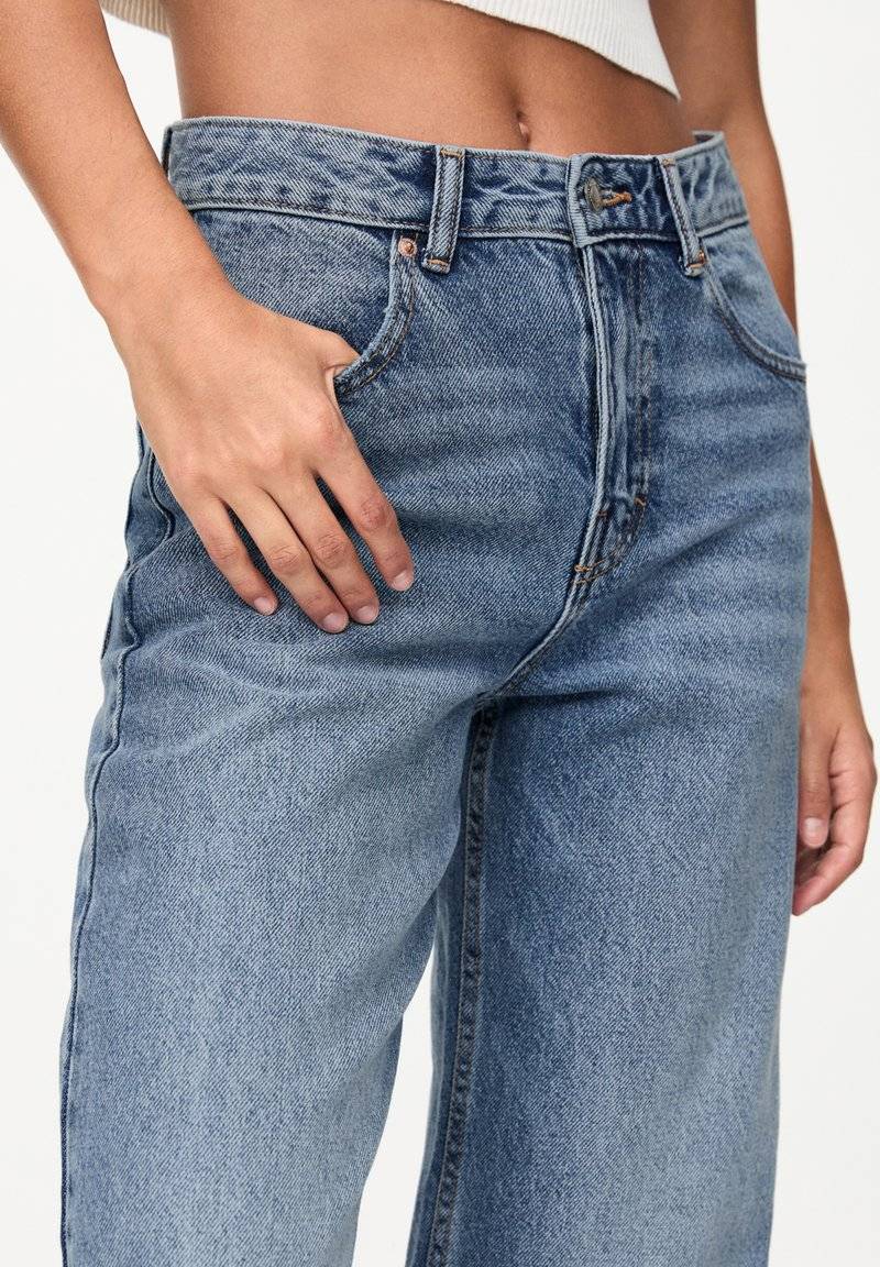 PULL&BEAR PULL&BEAR MID-RISE WIDE - Flared Jeans - blue Super Sparpreis