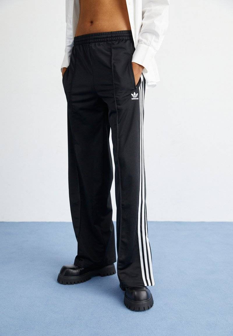 adidas Originals adidas Originals FBIRD LOOSE - Tracksuit bottoms - black Letzte 3 Tage