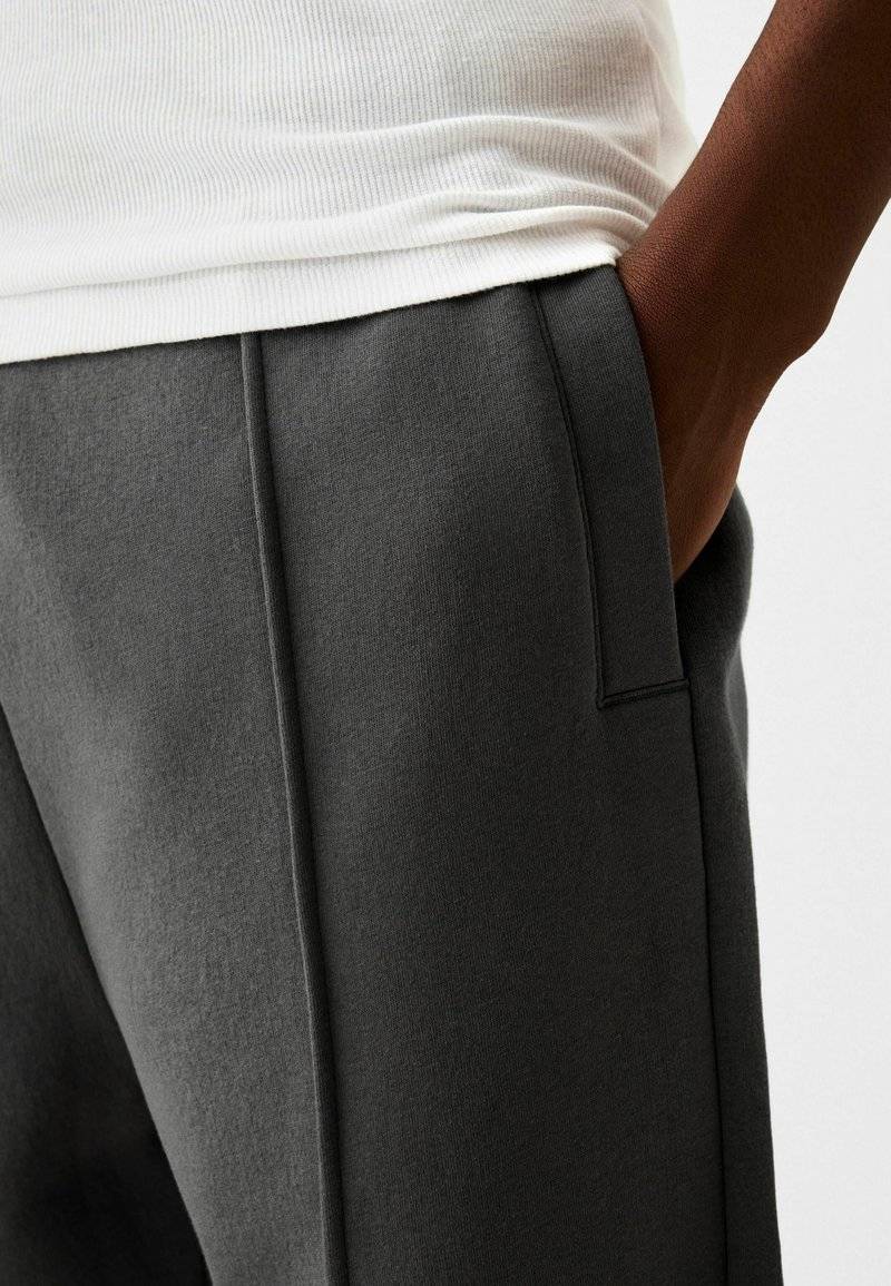 Bershka Bershka WIDE - Tracksuit bottoms - dark grey Bis zu 65% Rabatt