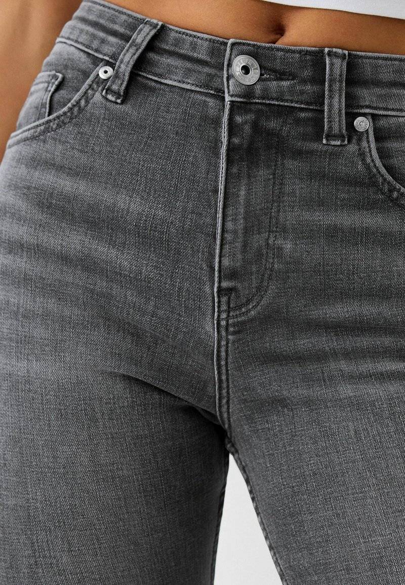 Bershka Bershka SUPER - Jeans Skinny Fit - mottled dark grey Vierteljährliche Förderung