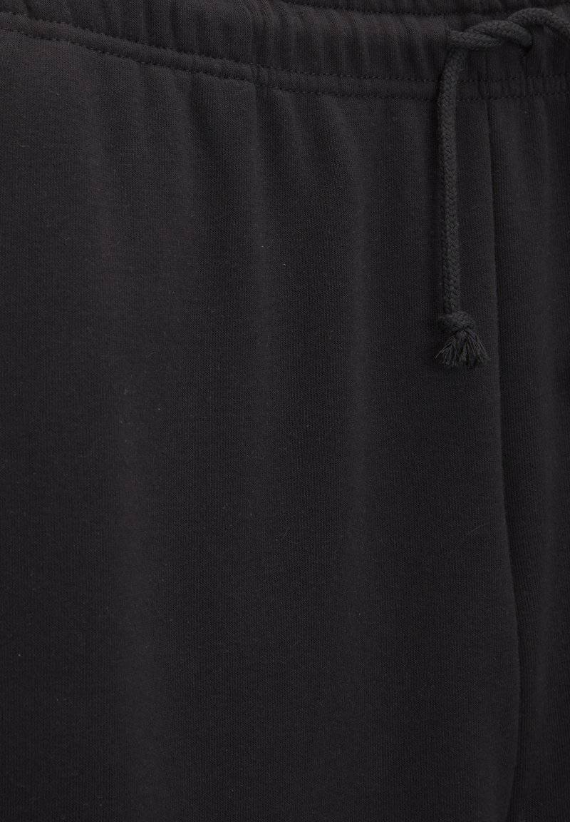 PULL&BEAR PULL&BEAR WIDE-LEG - Tracksuit bottoms - black 50% Rabatt mit kostenlosem Versand