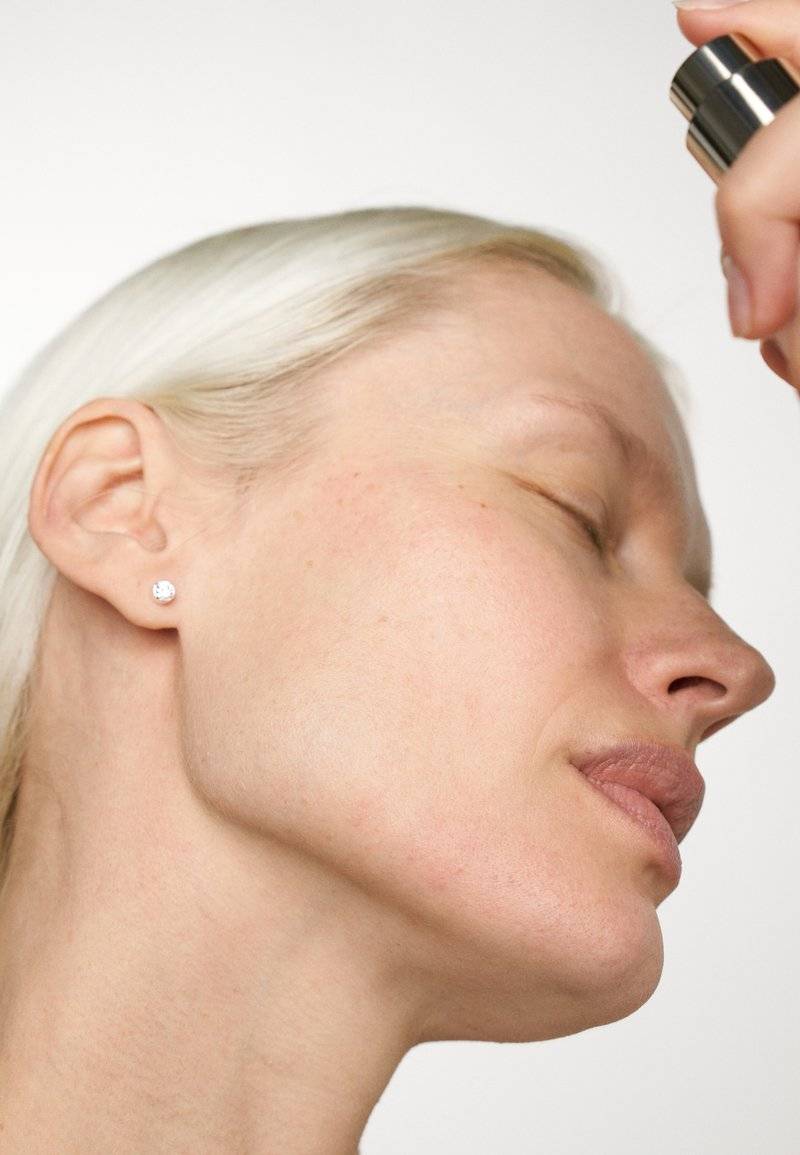 Dr. Hauschka Dr. Hauschka FACIAL TONER - Toner Begrenzt auf 3 Tage