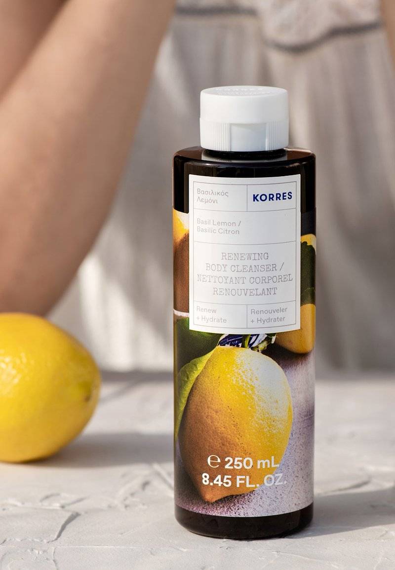 KORRES KORRES RENEWING BODYCLEANSER BASIL LEMON - Shower gel Limitierter Zeitrabatt