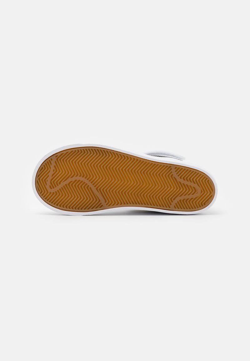 Nike Sportswear Nike Sportswear BLAZER MID 77 - High-top trainers Versandkostenfrei
