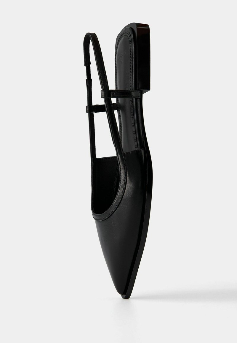 Bershka Bershka POINTED - Slingback ballet pumps - black Vatertagsangebot