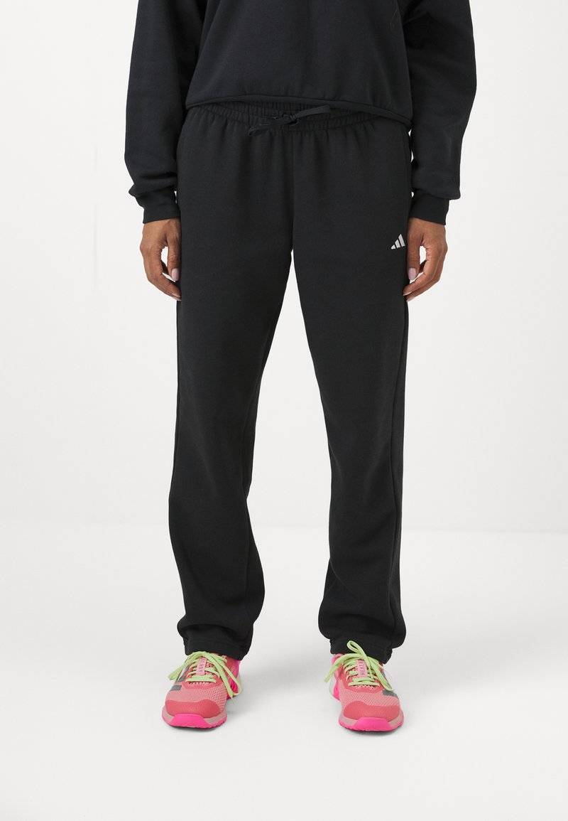 adidas Sportswear adidas Sportswear ESSENTIALS SMALL LOGO FEEL COZY OPEN HEM PANT - Tracksuit bottoms - black Tiefpreis