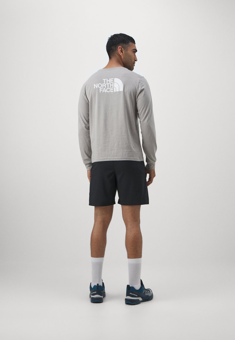 The North Face The North Face 24/7 SHORT - Sports shorts - black Letzte 3 Tage