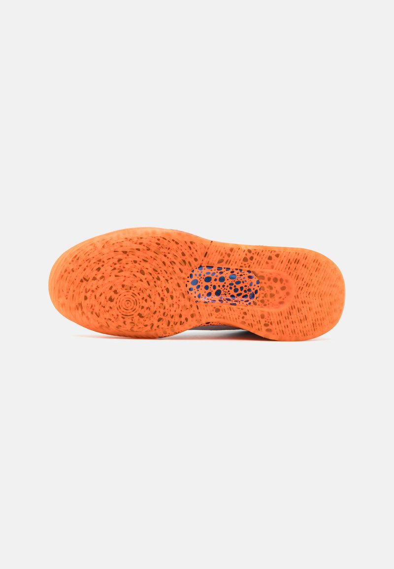 Nike Performance Nike Performance KIDS CROSSCOURT OLY UNISEX - Competition running shoes Letzter Tag