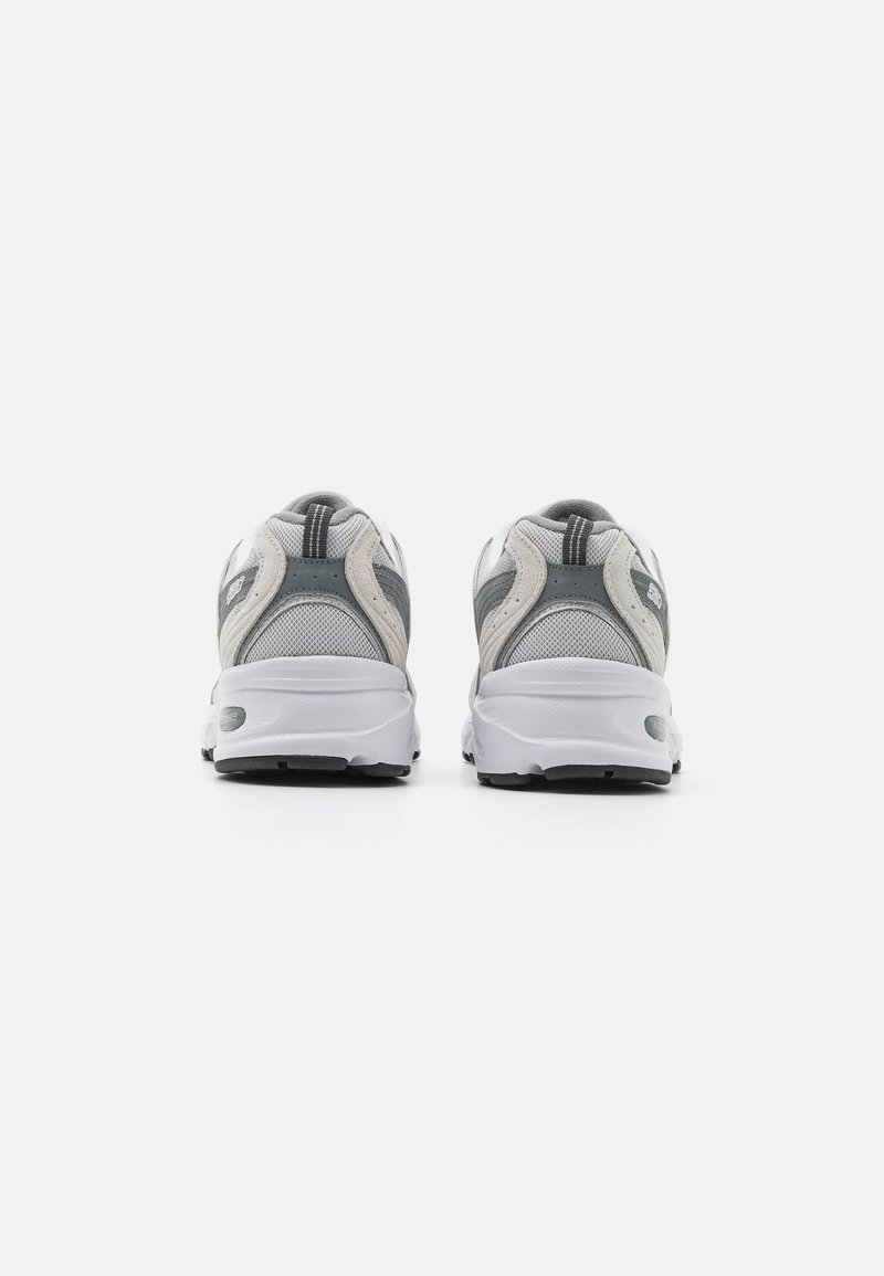 New Balance New Balance MR530 UNISEX - Trainers - light grey Nur noch ein Tag übrig