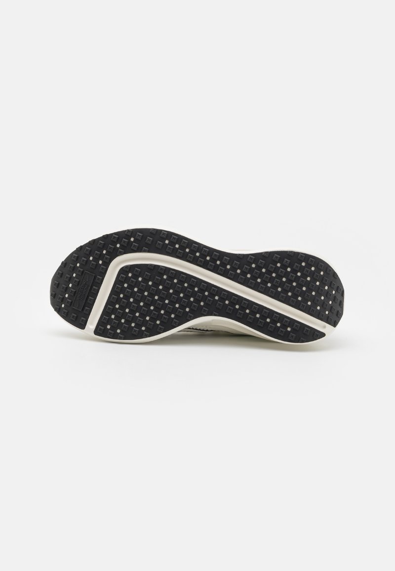 Nike Performance Nike Performance INTERACT RUN - Minimalist running shoes Black Friday Preise