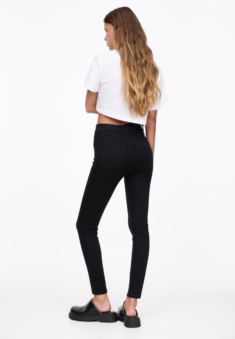 PULL&BEAR PULL&BEAR HIGH WAIST - Jeans Skinny Fit - black Bestseller