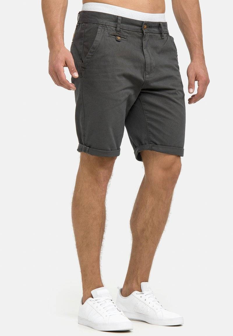 INDICODE JEANS INDICODE JEANS CUBA - Shorts - raven VIP-Rabatte