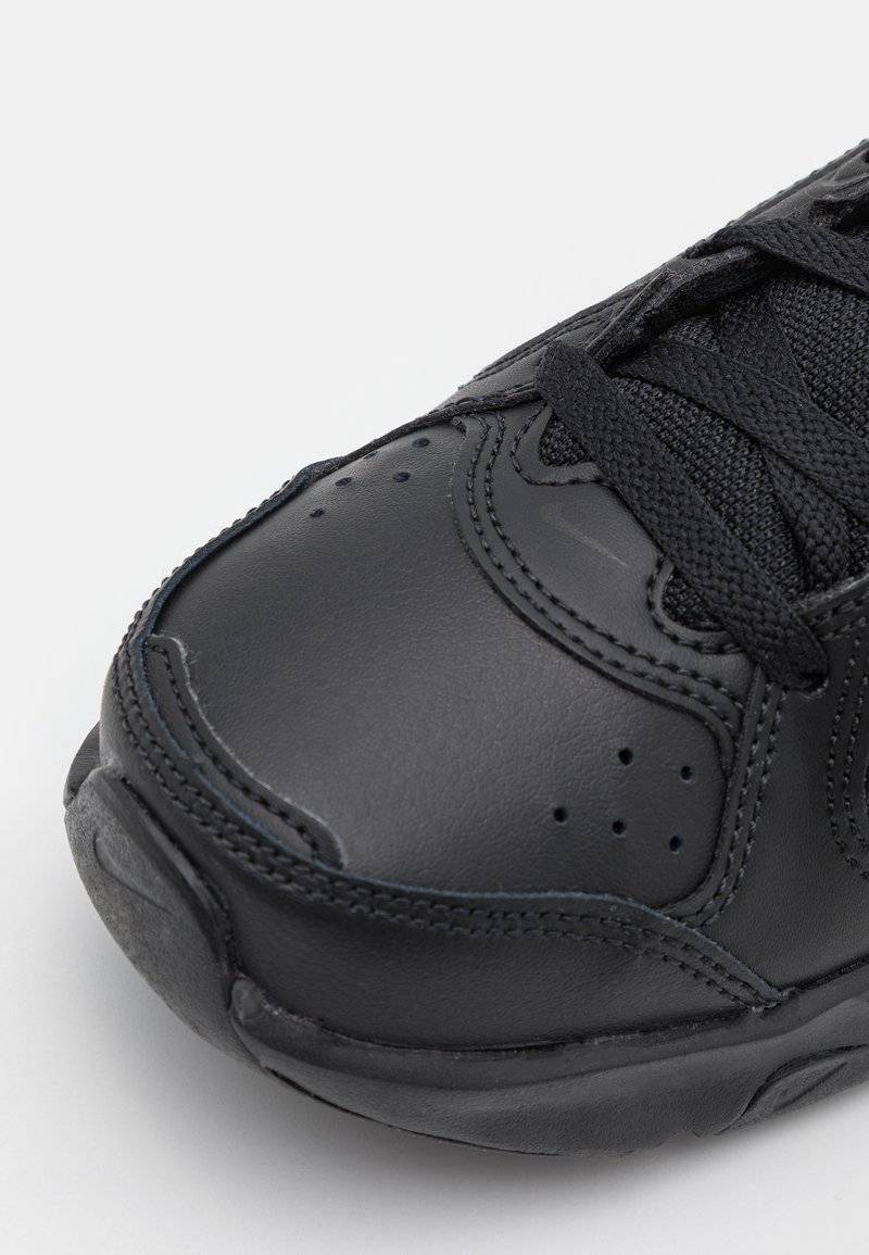 Nike Performance Nike Performance NIKE DEFYALLDAY - Training shoe - black Sonderangebot der Fabrik