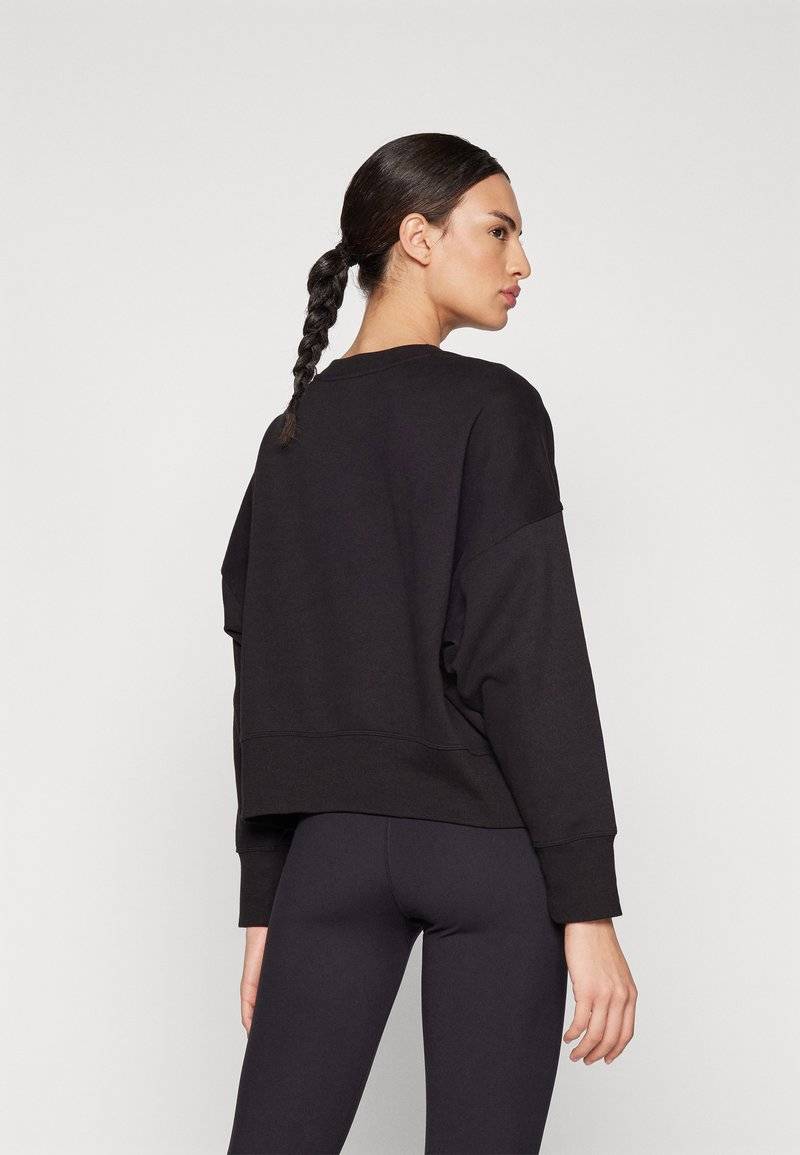 DKNY DKNY VARSITY PUFF LOGO SLEEVE - Sweatshirt 50% Rabatt für begrenzte Zeit