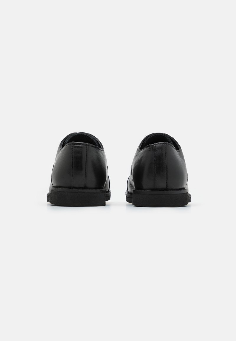Friboo Friboo LEATHER - Lace-ups - black Versandkostenfrei