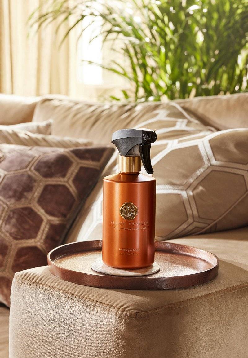 Rituals Rituals HOME PERFUME - SUEDE VANILLA PRIVATE COLLECTION - COMFORT - Home fragrance Vatertagsangebot