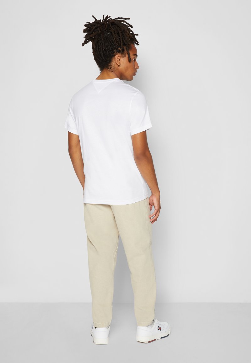 Tommy Jeans Tommy Jeans SLIM TEE - Basic T-shirt - classic white Auslauf