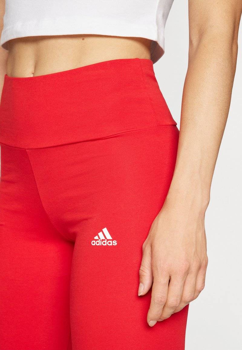 adidas Sportswear adidas Sportswear ESSENTIALS HIGH-WAISTED - Leggings - better scarlet Zeitbegrenzte Promotion