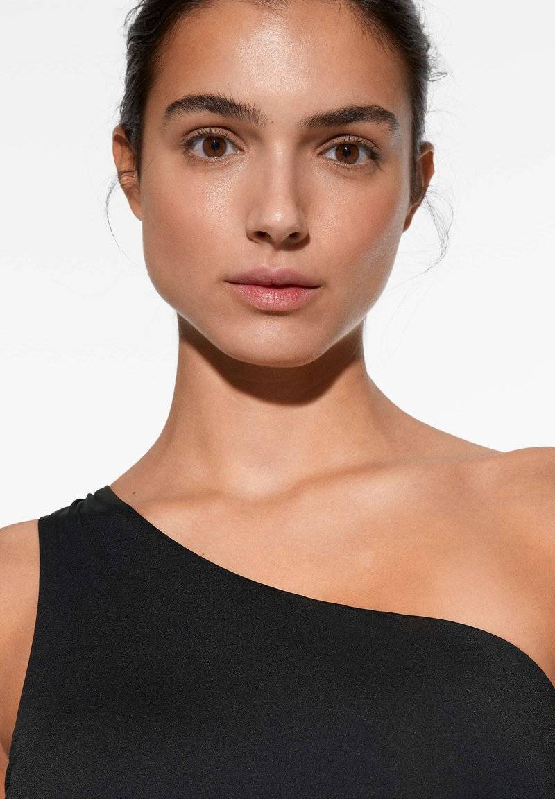 OYSHO OYSHO ASYMMETRIC - Swimsuit - black Hotsell